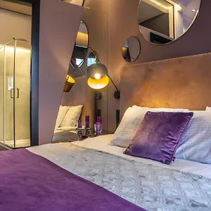 شقة Luxury Upscale On 18 M Zhitomirska, كييف