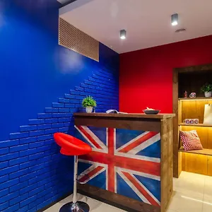  Hostel Underground