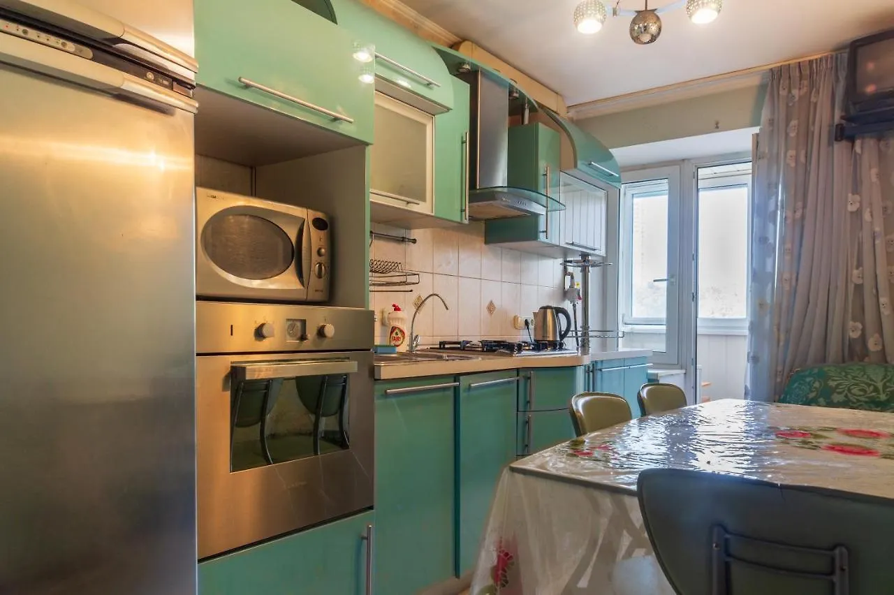 Двухуровневая На Лобановского Apartment Kyiv