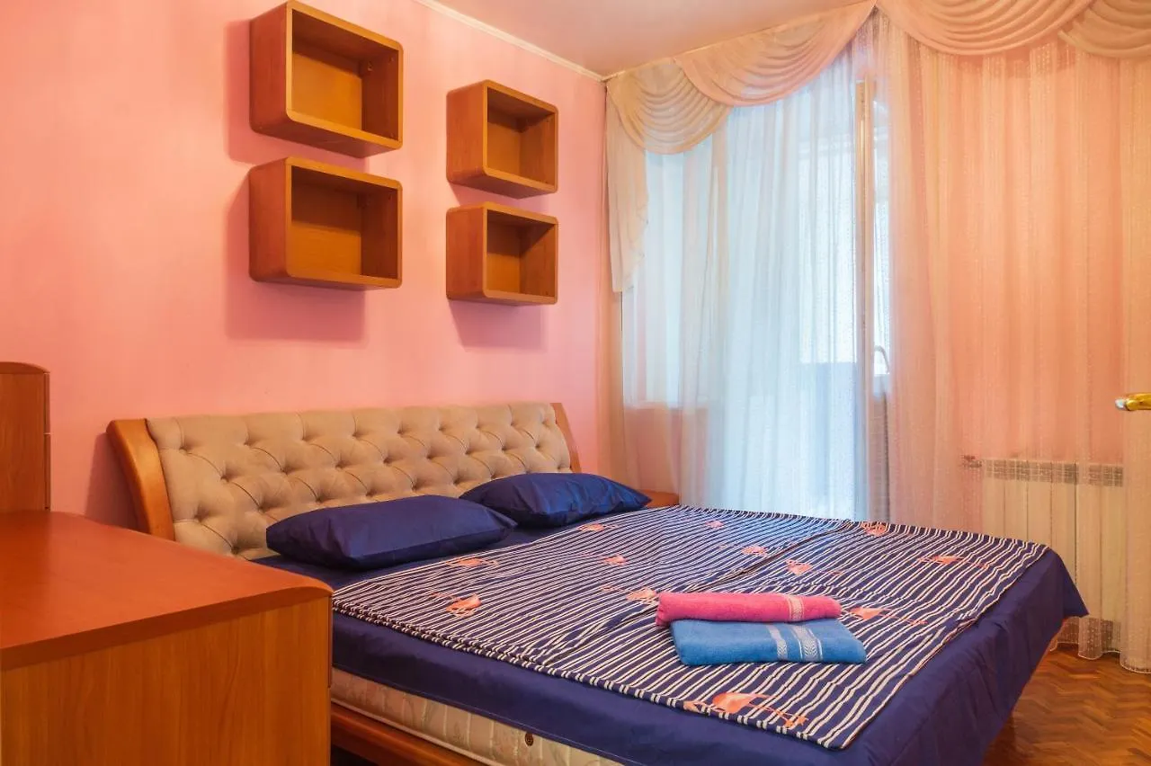 Двухуровневая На Лобановского Apartment Kyiv